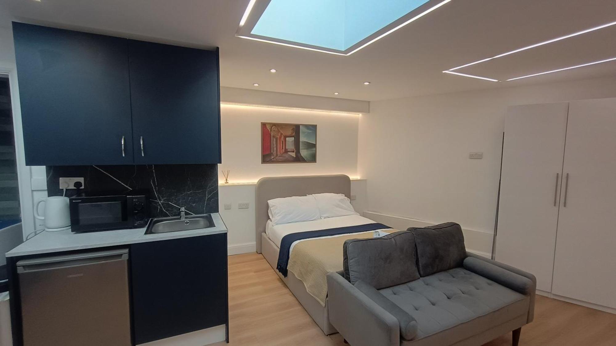 Luxurious London Studios 해로우 외부 사진